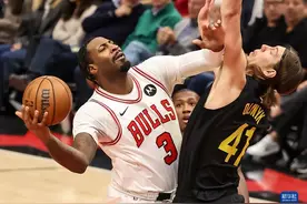 NBA常规赛：公牛胜爵士图片