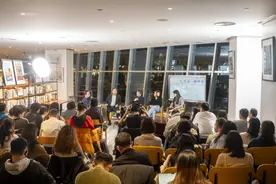 “写作是一种对话：李洱《超低空飞行：同时代人的写作》新书分享会”在京举办图片
