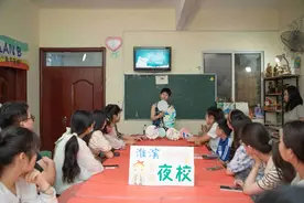 淮滨“团团夜校”开启夜晚“潮生活”图片