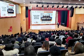为建设高素质专业化教育人才队伍打造“浦东样本”！浦东优秀教师培养“十百千万”计划基本完成图片