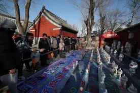 北京北顶娘娘庙庙会传统与创意交融图片