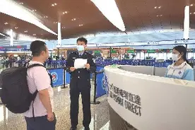 “经珠港飞”正式开通！内地旅客可陆路直达香港机场图片