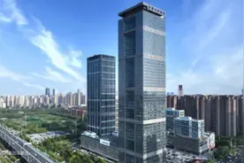 安徽一企业荣获”2024中国房地产经营安全性优秀企业”称号，去年销售额超百亿元图片