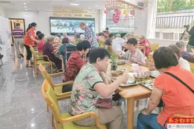 60岁以上户籍老人就餐可享补贴图片