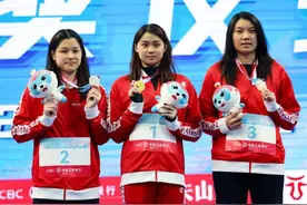 全国春季游泳锦标赛青岛开赛图片
