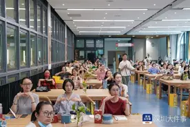 传统中医药文化进校园，为深圳中学教师健康护航图片