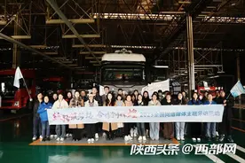 丝路筑梦想 合作创辉煌 ｜一国一车 定制服务 陕汽重卡构建“出海”新格局图片