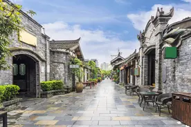 夜读丨小巷人家图片