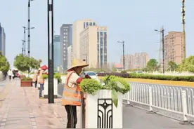 美丽城市 用心护跑图片