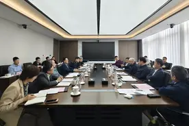 山东首个突破E级的智算集群，济南人工智能算力中心正式投运图片