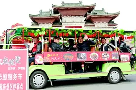 网红美食博主齐聚天水 为天水麻辣烫打call图片