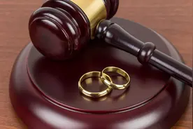 “订婚强奸案”舆情反转，公众莫被单方说辞牵着走 |新京报专栏图片