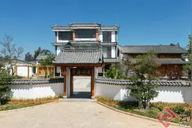 云南南华蘑菇小屋：群众致富“金屋子” 游客休憩理想之地图片