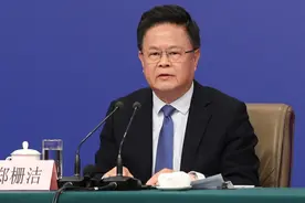 郑栅洁：“十四五”中国经济增量超30万亿，相当于再造一个长三角图片
