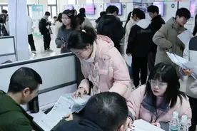 重庆理工大学举行2025春季双选会图片