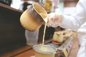 “滋补养生”带火青年健康消费图片