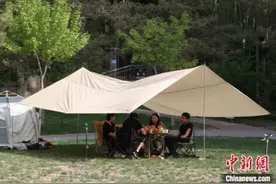从“网红”变“长红”小帐篷撑起身边的“诗与远方”图片