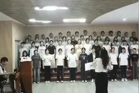 西安市五环中学声如百灵 “音“你绽放唐妮妮老师和她的合唱社团图片