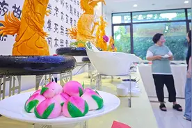 龙华禅食亮出180余道素食大“烩”，色香味俱全令品尝者欲罢不能图片