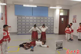 于实践中迸发创新思维，武汉中小学生组团角脑力、破难题图片