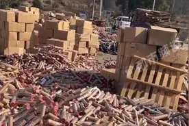 3000余箱磁吸春联滞销：没卖完只能销毁 损失了几十万图片