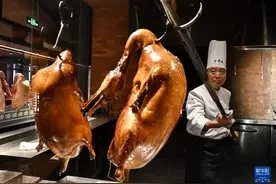 文化中国行｜全聚德——烈火之中炼美食图片
