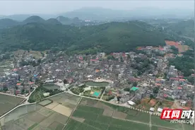 宜章大元村：拆危拆旧建“四小园” 美丽家园焕新颜图片