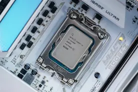 i7血脉的中国内地特供神U！酷睿i5-14490F评测：能降压的非K处理器图片