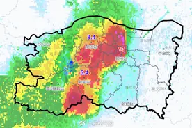 大雨突袭郑州，预计2小时左右撤离图片