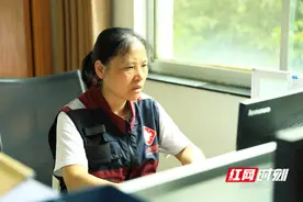 星光不负赶路人——记湖南省“最美医生”成艳华图片