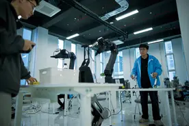 资本卡位、商业化未至终局，人形机器人投资的进与退图片