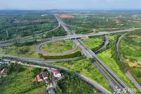 泰和：高速公路枢纽图片