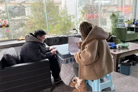 钟山区：助力节后返岗 “花式”服务里的民生温度图片