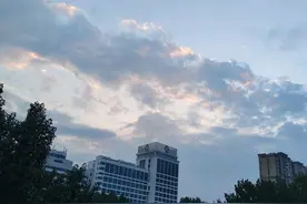 人在旅途|晨语——热（7.22）图片