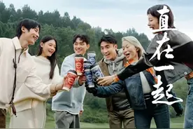 霸王茶姬七周年：湖南百店同庆，共邀茶友碰杯CHAGEE图片