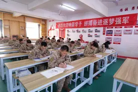 全力冲刺！备战“第二次高考”图片