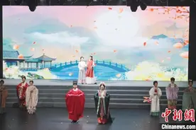 中华世纪坛中秋诗会精彩上演图片