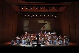 听古曲观古籍 《悲喜春秋》用民乐讲述中国戏曲的故事图片