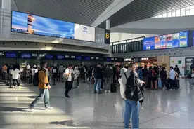 兰州机场办理乘机手续时间有变图片