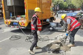 为城市道路“减负”，东莞厚街城管持续推进道路秩序整治工作图片