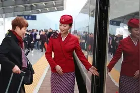 高铁上的美丽人生之四—快乐是涌动的春潮（散文）图片