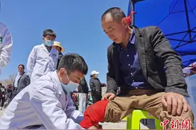 《藏医医疗技术》出版 整理93项成熟医疗技术图片
