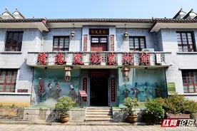 皮影戏传承人朱国强：14岁便接过了父亲的那口皮箱图片