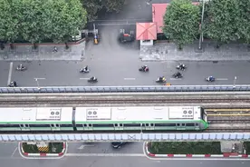 中越跨境标准轨铁路联通加速，中企对越南投资质量日益提高图片