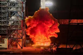 天问二号发射成功 我国开启小行星探测与采样返回之旅图片
