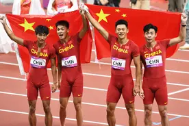 中国队包揽男女4×100米接力金牌，总教练赛后透露秘诀图片