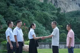 “渝”见美好 | 邮储银行重庆分行“渝”系列主题调研—— 金融“活水”灌溉绿色能源图片