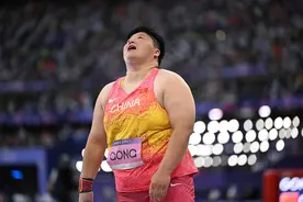 五届奥运会 巩立姣把前五名拿了一遍图片