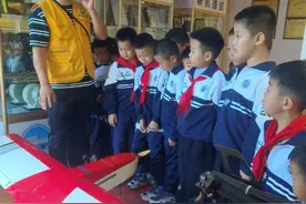 长郡云龙实验学校开展无人机研学活动图片
