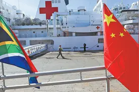 “和平方舟”“和平列车”——解放军为了和平走向世界图片